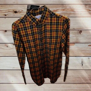 ST JOHN’S HERITAGE GOLD WINDOW BUTTON DOWN SHIRT SIZE SMALL